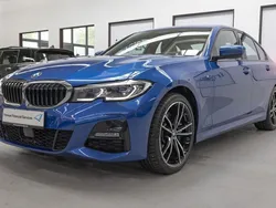 Portimao blau metallic Gebraucht 2020 BMW 330e M Sport Limousine | 34.980 € (Fairer Preis)