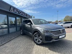 Grau Gebraucht 2022 VW Touareg R-line SUV | 47.990 € (Superpreis)