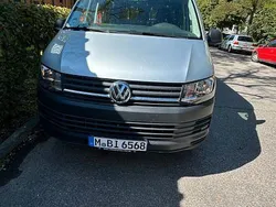 Grau Gebraucht 2018 VW T6 Van | 28.000 € (Etwas zu teuer)