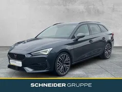 Magnetic grau Gebraucht 2024 Cupra Leon VZ Limousine | 36.490 € (Fairer Preis)