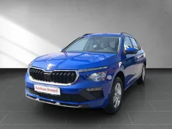 Blau Neu 2025 Skoda Kamiq Essence SUV | 24.990 € (Guter Preis)