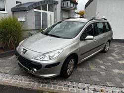 Gebraucht 2006 Peugeot 307 Filou Kombi | 1.600 € (Guter Preis)