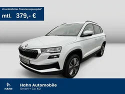 Moonweiss metallic Gebraucht 2023 Skoda Karoq Style SUV | 29.930 € (Guter Preis)