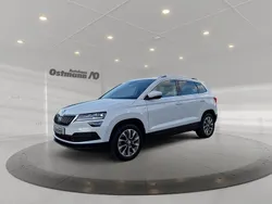 Weiß Gebraucht 2021 Skoda Karoq Clever SUV | 28.660 € (Fairer Preis)