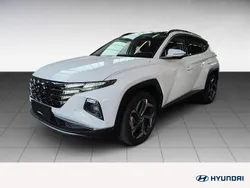 Serenity white / mic Gebraucht 2024 Hyundai Tucson Trend SUV | 32.799 € (Fairer Preis)