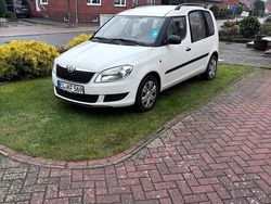 Weiß Gebraucht 2010 Skoda Roomster Van / Kleinbus | 4.500 € (Fairer Preis)