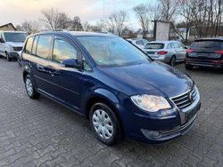 Blau Gebraucht 2007 VW Touran Trendline Van / Kleinbus | 4.200 € (Etwas zu teuer)