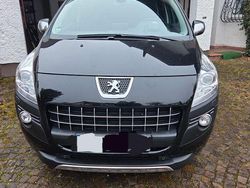 Schwarz Gebraucht 2011 Peugeot 3008 Platinum Limousine | 9.300 € (Etwas zu teuer)