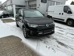 Silber Neu 2024 Ssangyong Tivoli Sapphire SUV | 23.990 € (Fairer Preis)