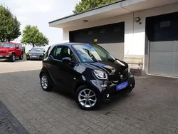 Schwarz Gebraucht 2015 Smart ForTwo Coupé Passion Coupé | 7.650 € (Guter Preis)