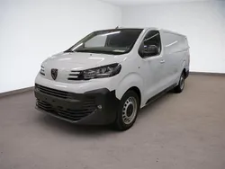 Weiß Gebraucht 2024 Peugeot Expert Van | 27.990 € (Etwas zu teuer)
