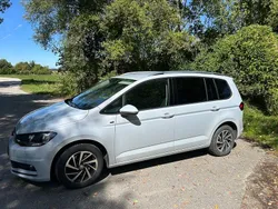 Weiß Gebraucht 2018 VW Touran Join Van / Kleinbus | 19.800 € (Guter Preis)