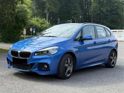 Blau Gebraucht 2017 BMW 220 Active Tourer Performance Van / Kleinbus | 18.100 € (Guter Preis)