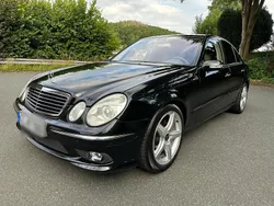 Schwarz Gebraucht 2004 Mercedes E500 AMG Limousine | 8.800 € (Teuer)