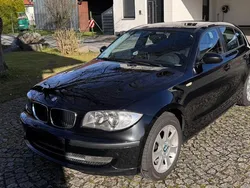 Schwarz Gebraucht 2009 BMW 116 Advantage Kleinwagen | 2.400 € (Fairer Preis)