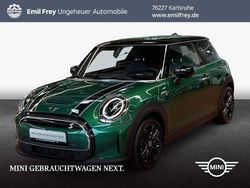 British racing green metallic Gebraucht 2024 Mini Cooper SE Kleinwagen | 24.480 € (Teuer)