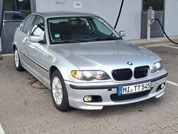 Grau Gebraucht 2004 BMW 320 Limousine | 3.500 € (Guter Preis)