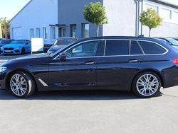 Blau Gebraucht 2018 BMW 520 Performance Kombi | 23.480 € (Fairer Preis)