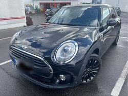 Schwarz Gebraucht 2017 Mini Clubman Kombi | 10.500 €