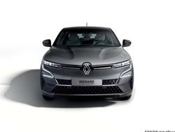 Schwarz Neu 2025 Renault Megane E-Tech Komfort Limousine | 37.360 €