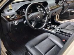 Beige Gebraucht 2013 Mercedes E200 Elegance Kombi | 3.000 € (Guter Preis)