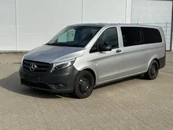 Rot Gebraucht 2020 Mercedes Vito Van / Kleinbus | 21.000 € (Superpreis)
