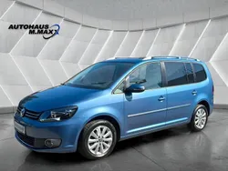 Blau Gebraucht 2011 VW Touran Highline Van / Kleinbus | 13.900 € (Teuer)