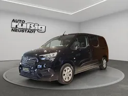 Nacht schwarz/noir onyx Gebraucht 2021 Opel Combo Life XL Elegance Van / Kleinbus | 22.650 € (Etwas zu teuer)