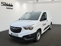 Weiß Gebraucht 2024 Opel Combo-e Life Van / Kleinbus | 32.900 € (Teuer)