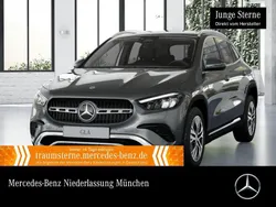 Grau Gebraucht 2024 Mercedes GLA200 Advanced SUV | 37.890 € (Guter Preis)