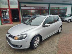 Silber Gebraucht 2009 VW Golf Highline Limousine | 6.790 € (Teuer)