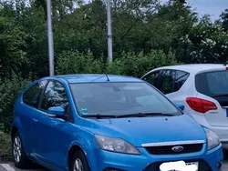 Blau Gebraucht 2009 Ford Focus Limousine | 2.000 € (Guter Preis)