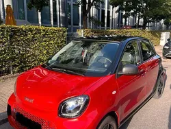 Rot Gebraucht 2021 Smart ForFour Electric Drive Limousine | 10.300 € (Fairer Preis)