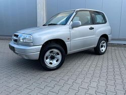 Silber Gebraucht 1999 Suzuki Grand Vitara SUV | 4.700 €