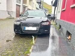 Schwarz Gebraucht 2012 Audi A4 S-Line Kombi | 7.900 € (Superpreis)