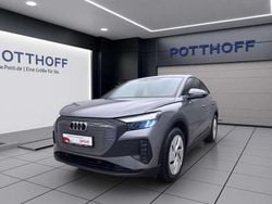 Grau Gebraucht 2022 Audi Q4 Sportback e-tron Basis SUV | 24.950 € (Guter Preis)