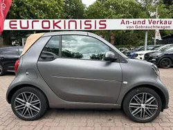 Grau Gebraucht 2019 Smart ForTwo Cabrio Brabus Cabrio | 22.500 € (Etwas zu teuer)