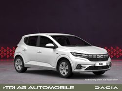 Weiß Gebraucht 2022 Dacia Sandero Essentiel Kleinwagen | 15.280 € (Fairer Preis)