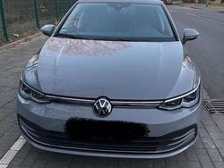 Grau Gebraucht 2020 VW Golf VII Style Kleinwagen | 20.999 € (Fairer Preis)