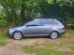 Grau Gebraucht 2012 VW Golf VI Style Kombi | 7.499 € (Etwas zu teuer)