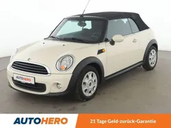 Weiß Gebraucht 2015 Mini ONE Kleinwagen | 13.770 € (Fairer Preis)