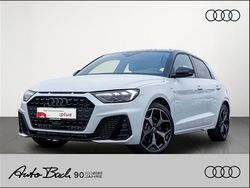 Weiß (gletscherweiß metallic mythosschwarz met alli) Neu 2025 Audi A1 Sportback S-Line Kleinwagen | 36.691 € (Guter Preis)