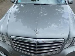 Silber Gebraucht 2010 Mercedes E220 Avantgarde Kombi | 5.900 € (Teuer)