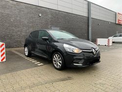 Schwarz Gebraucht 2020 Renault Clio V Limousine | 7.500 € (Superpreis)