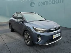 Blau Gebraucht 2023 Kia Stonic 2 SUV | 22.480 € (Fairer Preis)