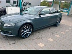 Grau Gebraucht 2008 Audi A4 Limousine | 4.555 € (Guter Preis)