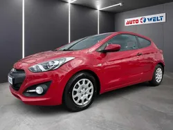 Rot Gebraucht 2014 Hyundai i30 Classic Limousine | 7.490 € (Fairer Preis)