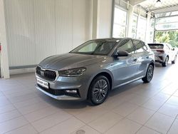 Graphitegrau metallic met. Gebraucht 2024 Skoda Fabia Drive Kleinwagen | 21.990 € (Fairer Preis)