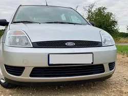 Silber Gebraucht 2005 Ford Fiesta Viva Kleinwagen | 1.950 € (Fairer Preis)