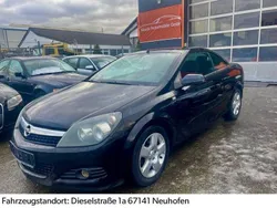 Schwarz Gebraucht 2007 Opel Astra Cabriolet Edition Cabrio | 2.650 € (Fairer Preis)